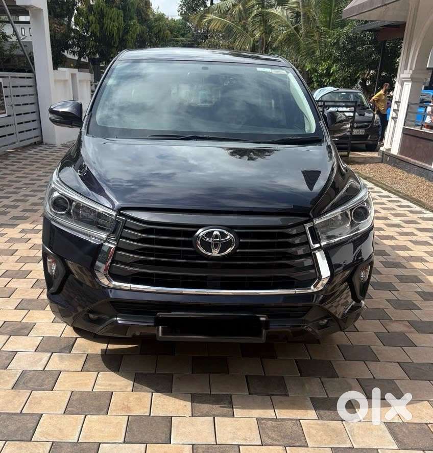 Toyota Innova Crysta 2022 Diesel 41000 Km Driven