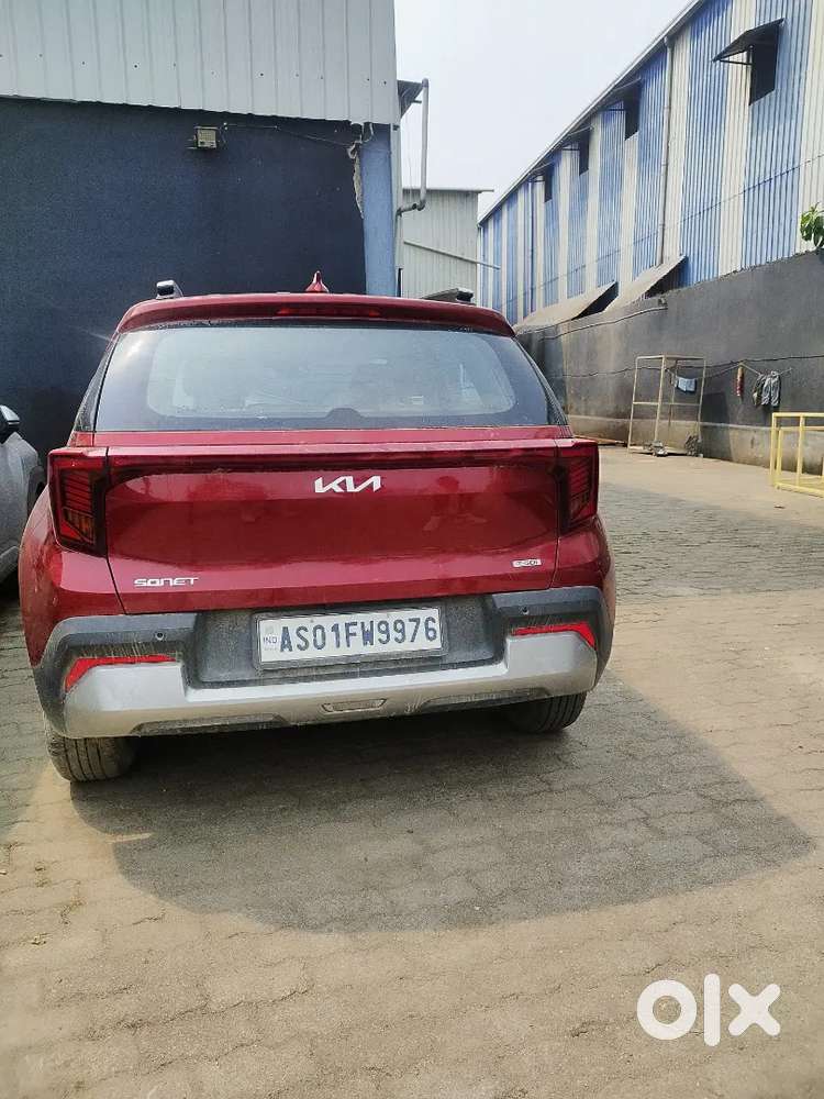 Kia Sonet 2024 Petrol 34000 Km Driven