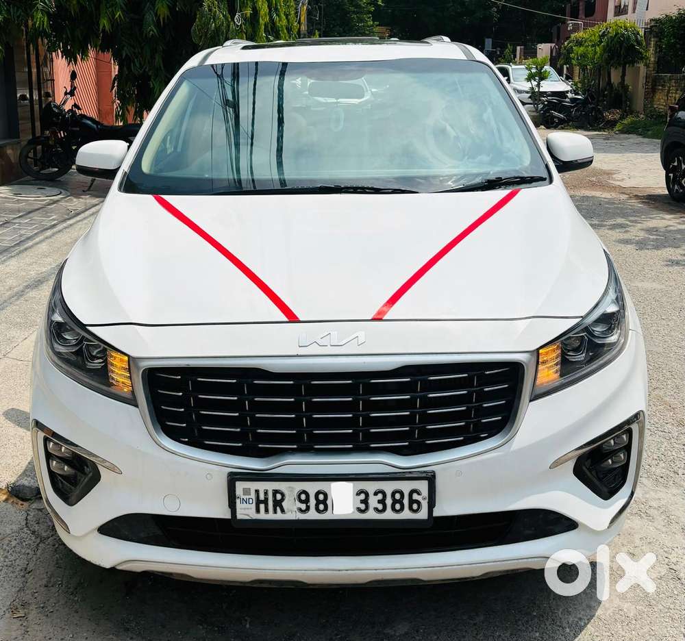 Kia Carnival Prestige, 2023, Diesel