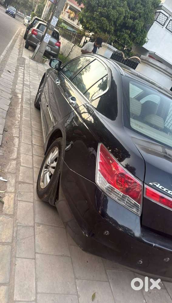 Honda Accord 2009  Petrol  79000 Km Driven