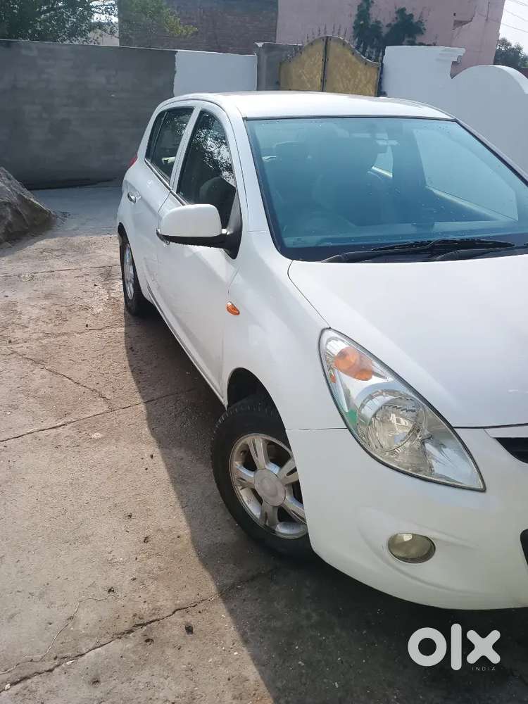 I20 Diesel Top Model Excellent Condition
