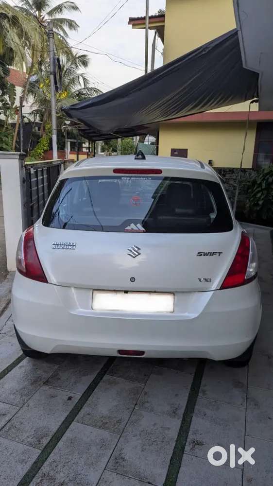 Maruti Suzuki Swift 2016