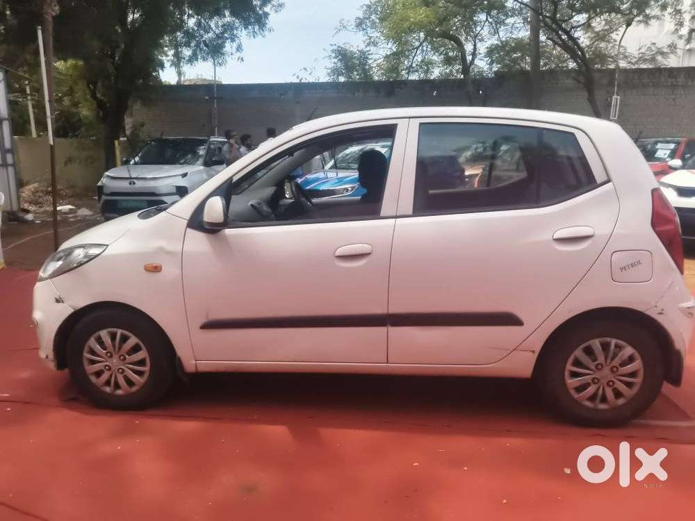 Hyundai I10 Sportz 1.1l, 2015, Petrol