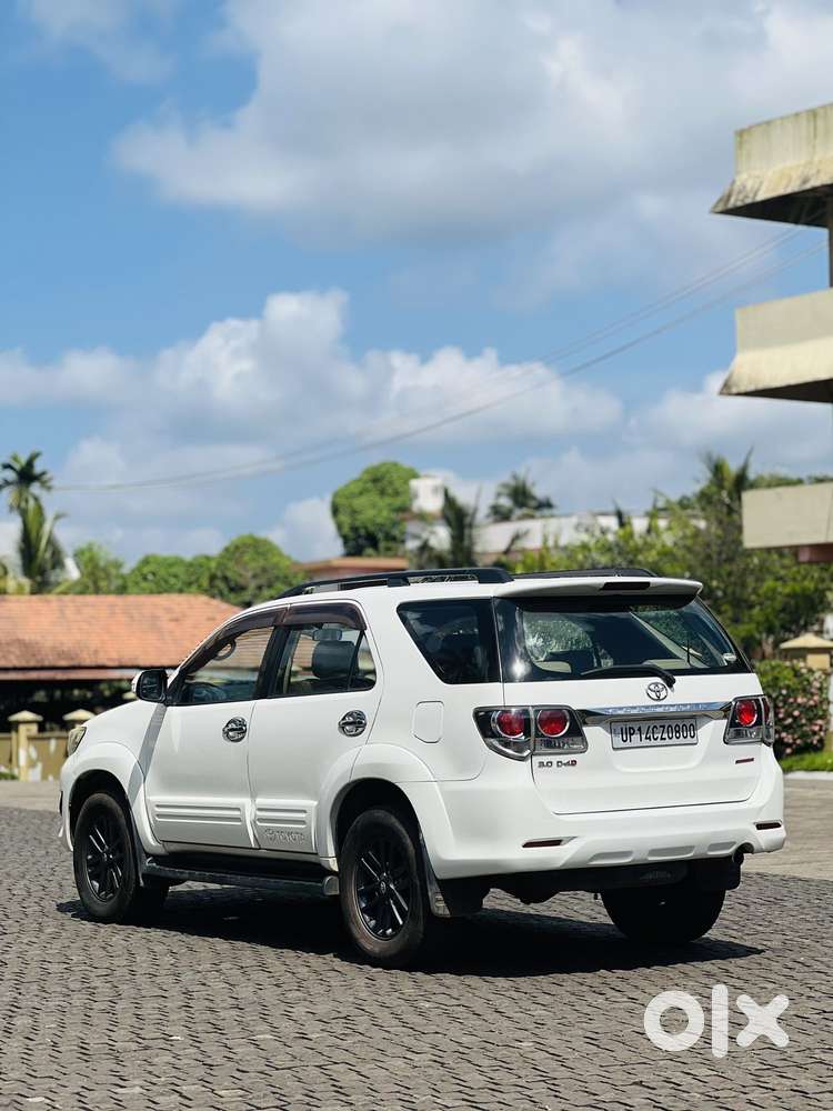 Toyota Fortuner 3.0 4x2 Automatic, 2014, Diesel