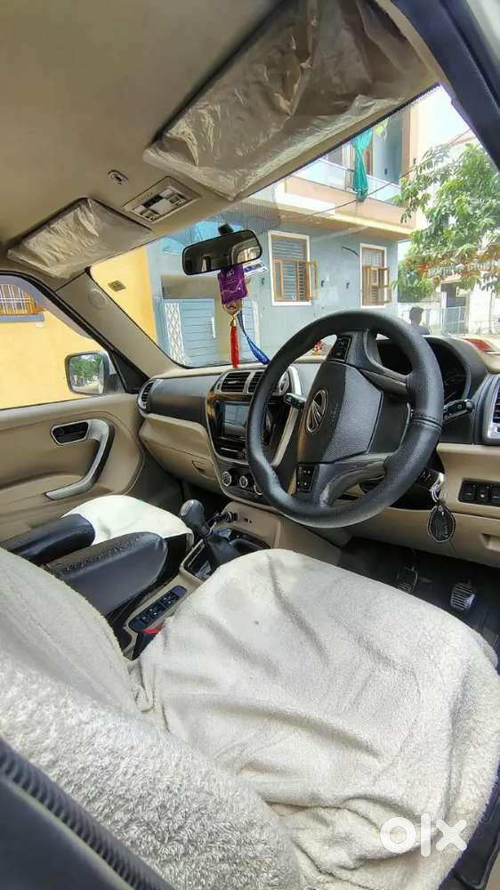 Mahindra Bolero Neo N10 (r) Diesel- 2021  Pearl White