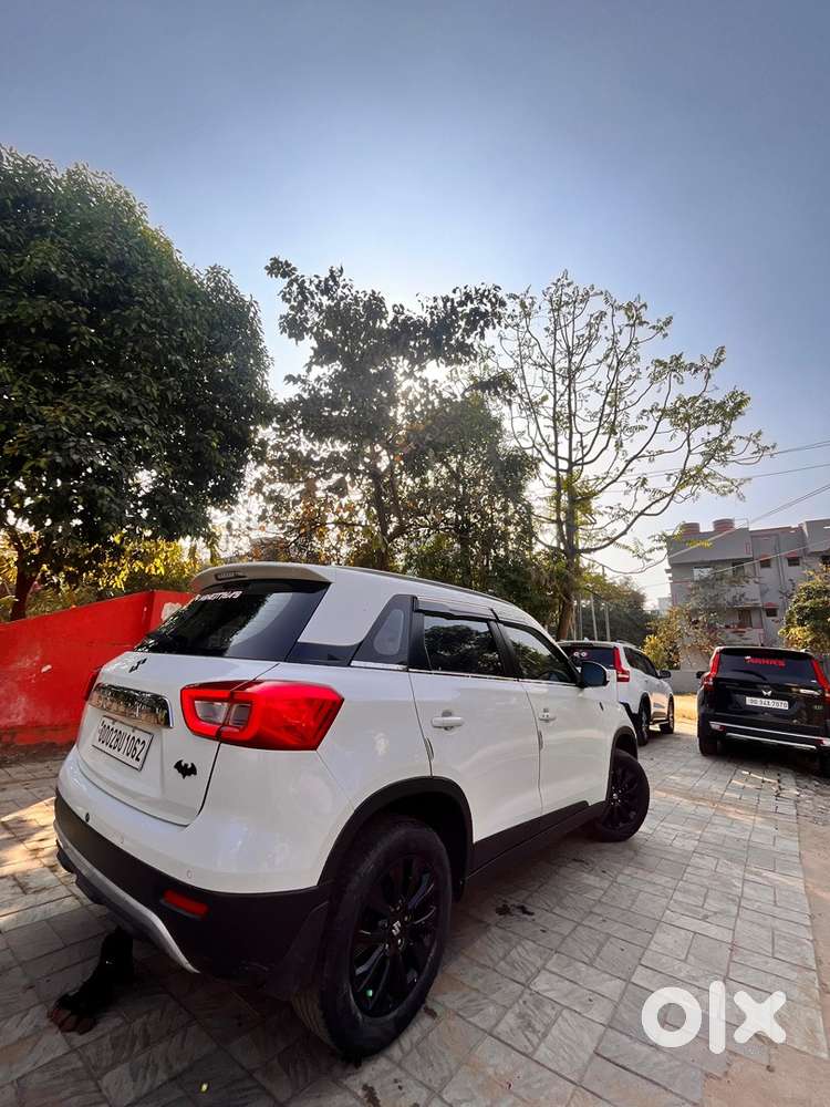 Maruti Suzuki Brezza Zxi
