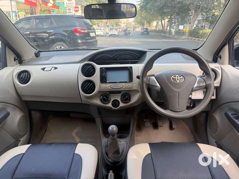 Toyota Etios Liva 2014-2016 G, 2015, Petrol