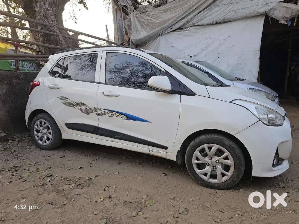 Hyundai Grand I10 2017 Diesel Well Maintained