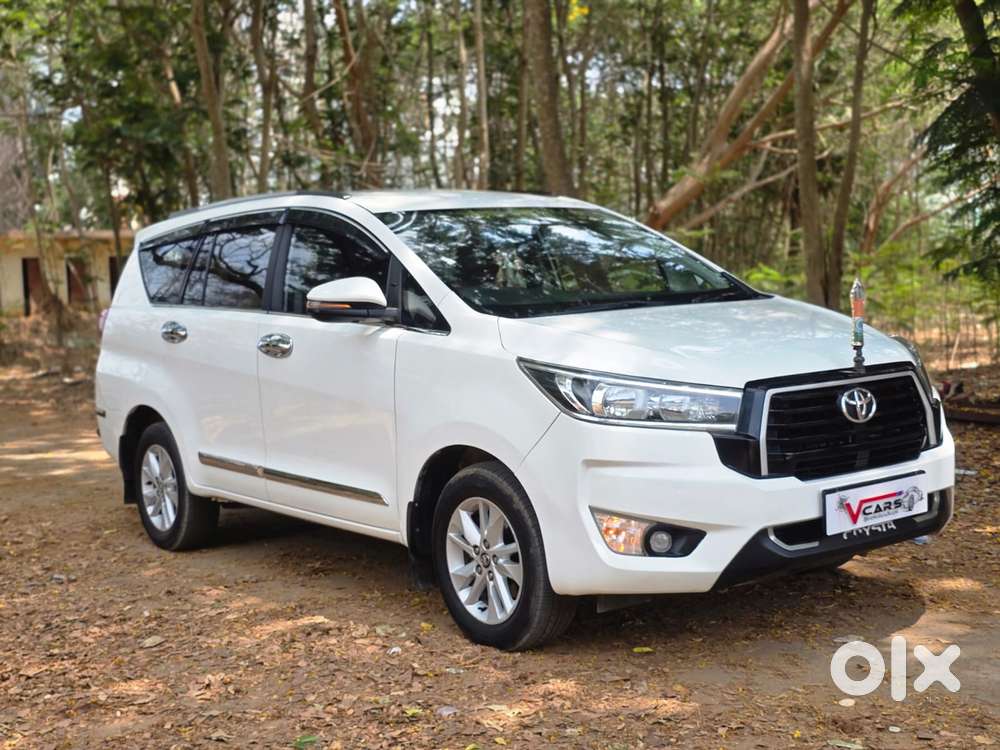 Toyota Innova Crysta 2.4 G Mt 8s, 2020, Diesel