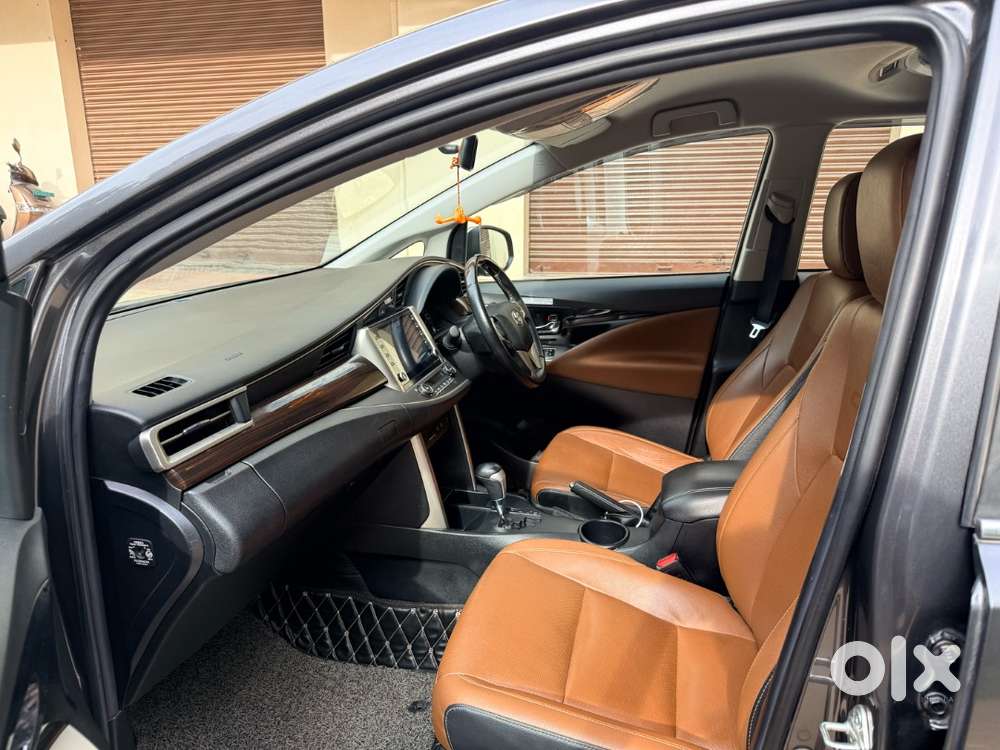 Toyota Innova Crysta 2021 Zx At Diesel- 73000 Km
