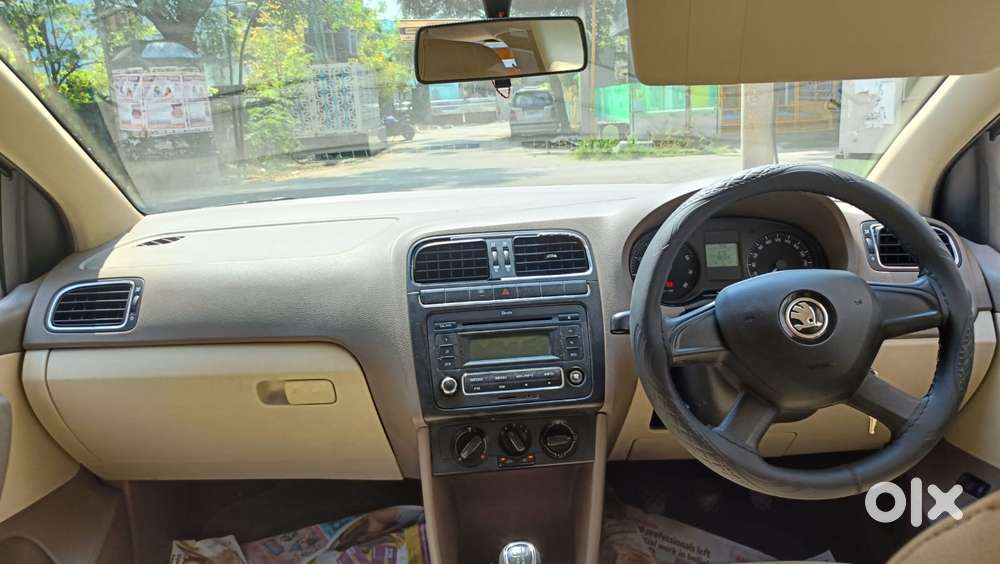 Skoda Rapid 2013-2016 1.6 Mpi Ambition Plus, 2013, Petrol