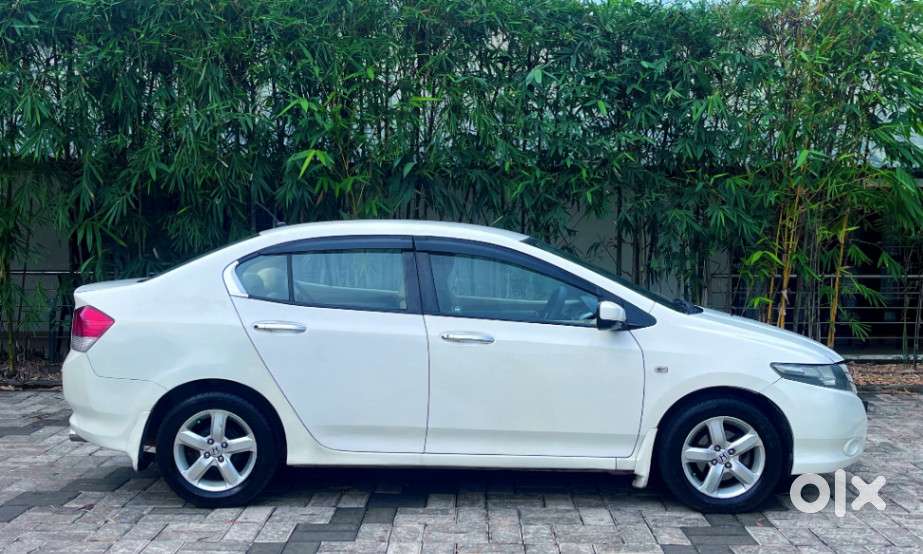 Honda City V At, 2011, Petrol