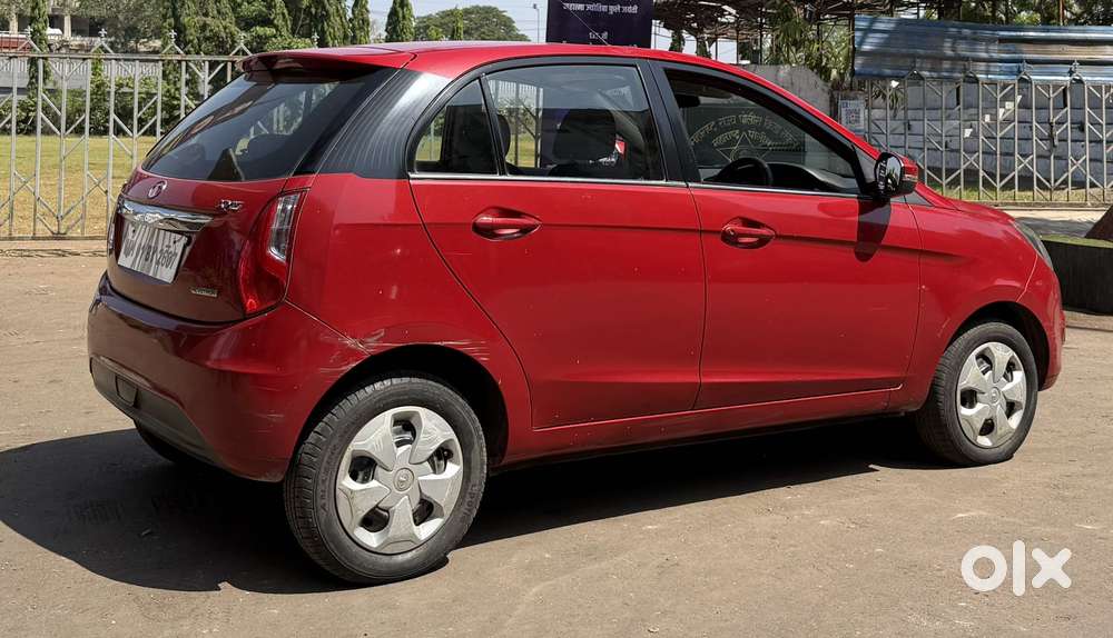 Tata Bolt Revotron Xms, 2015, Petrol