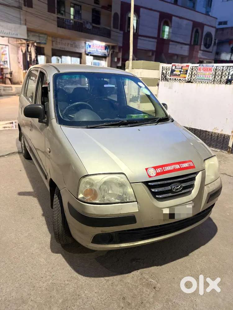 Hyundai Santro Limited Edition All 4 Power Windows Very Less Driven.