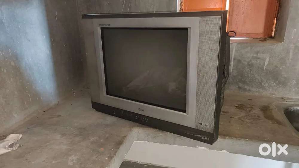LG Flatron old TV