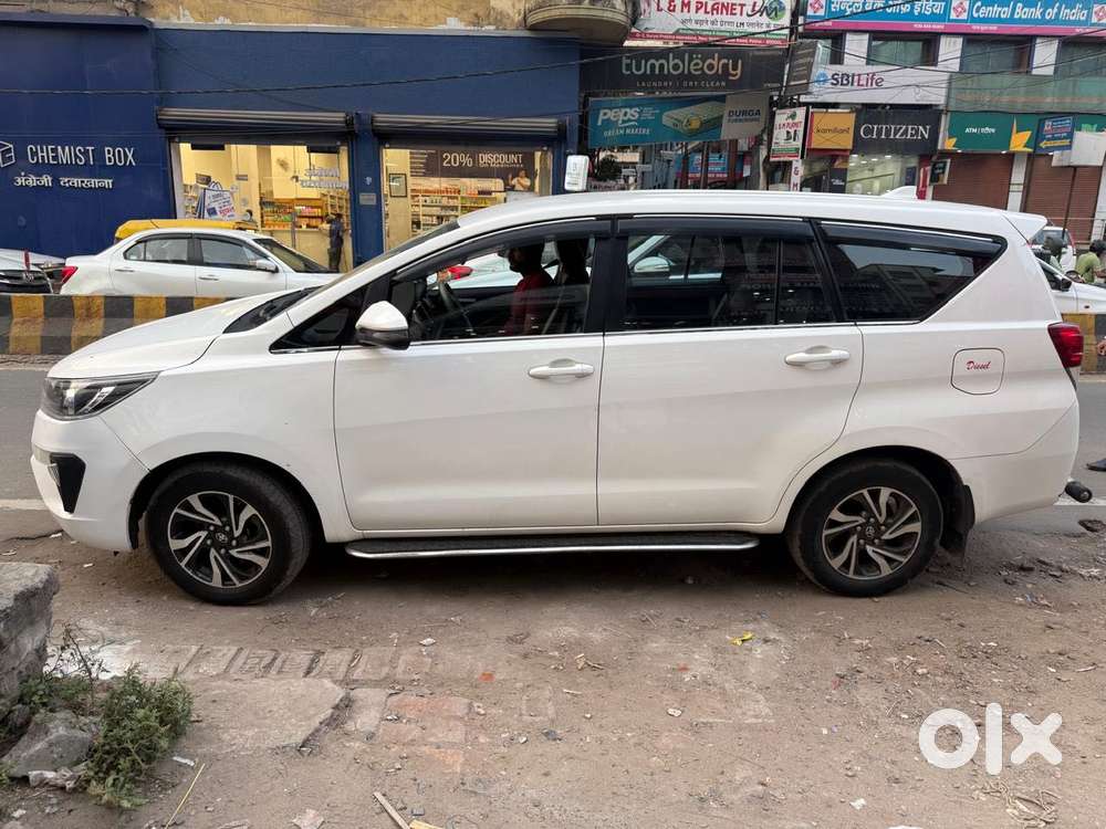 Toyota Innova Crysta 2.4 G Mt 7 Str, 2021, Diesel