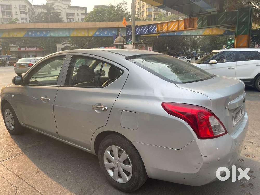 Nissan Car Manual 2012