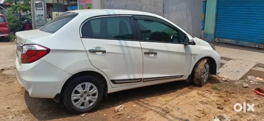 Honda Amaze 2017