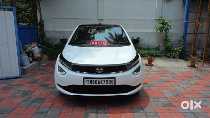Tata Altroz Xz, 2022, Petrol