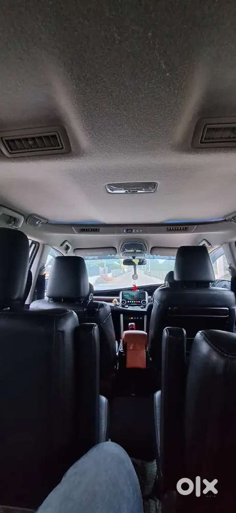 Toyota Innova Crysta 2018