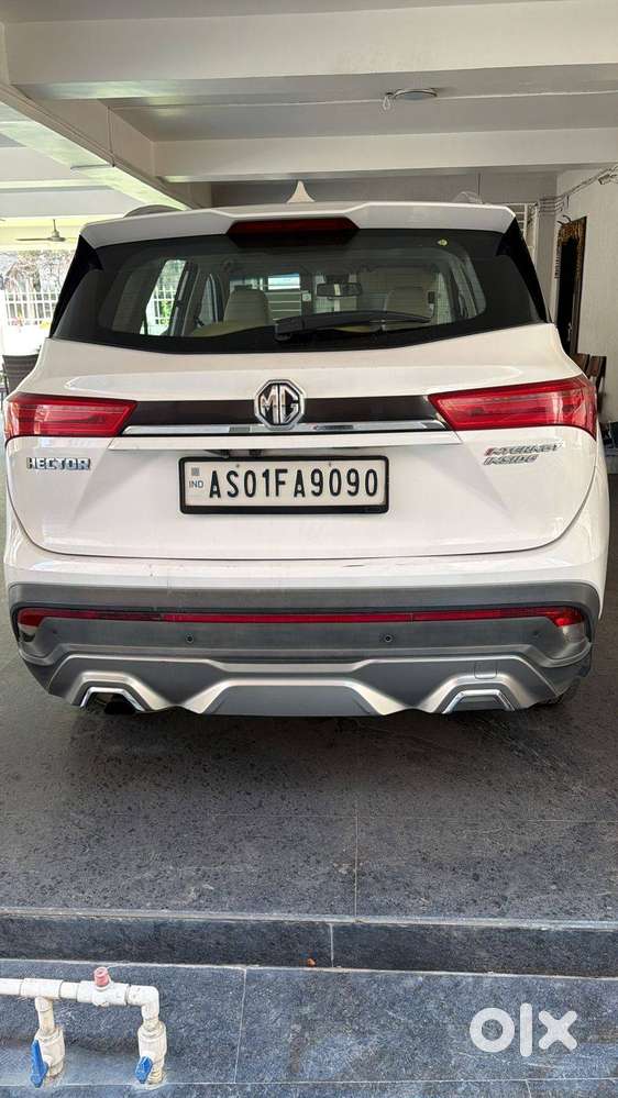 1.5l Cvt Turbo Petrol Hector Top Model With Panoramic Sunroof