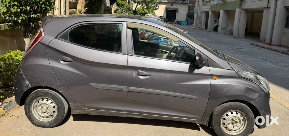 Hyundai Eon Petrol 2016| Excellent Condition| Panchkula,hr Rgstd