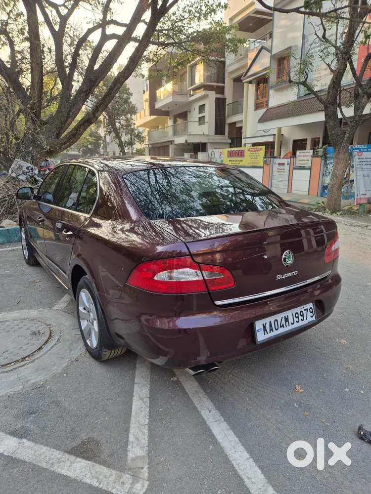Skoda Superb 2011 Petrol Good Condition