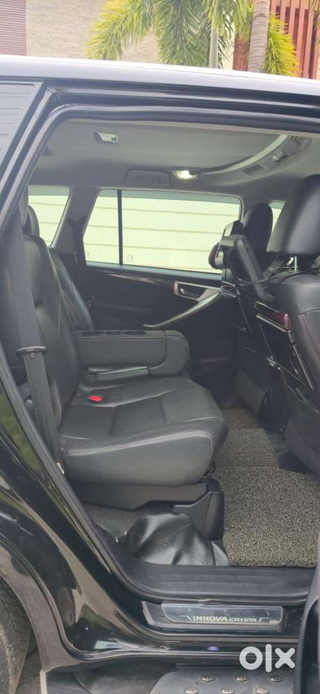 Toyota Innova Crysta 2.4 Z 7 Str, 2018, Diesel