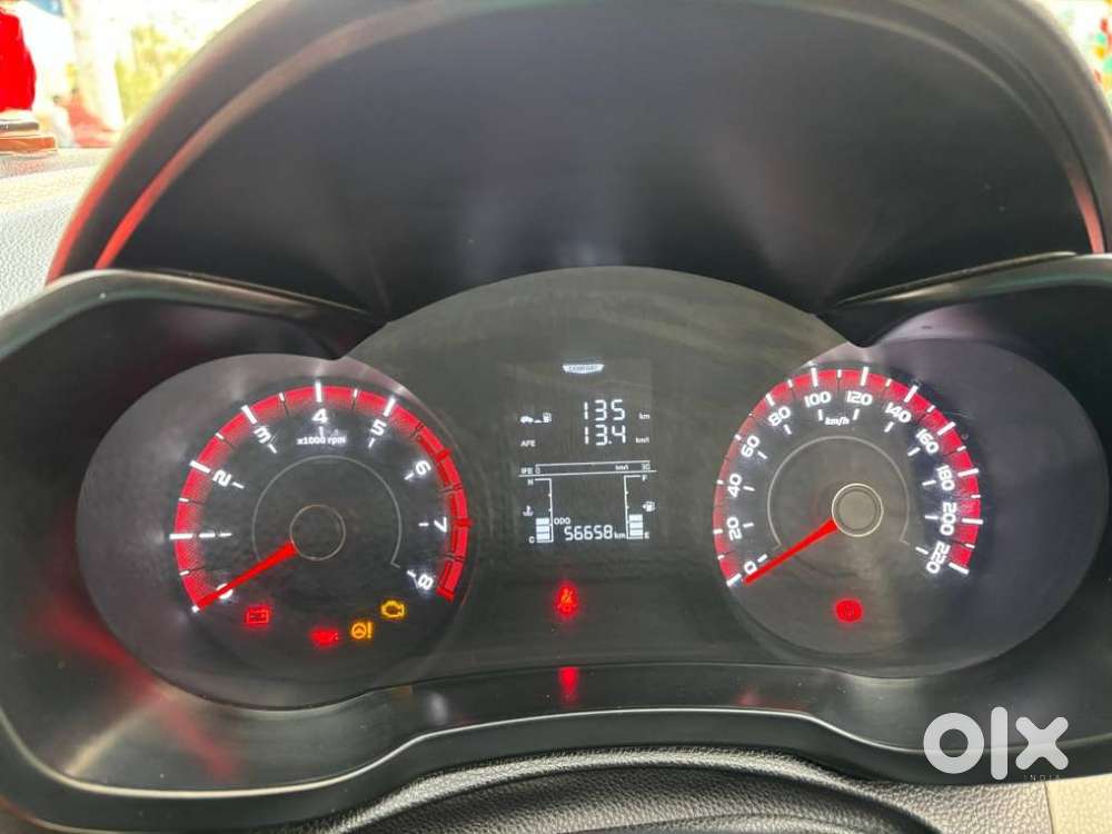 Mahindra Xuv300 W4, 2021, Petrol