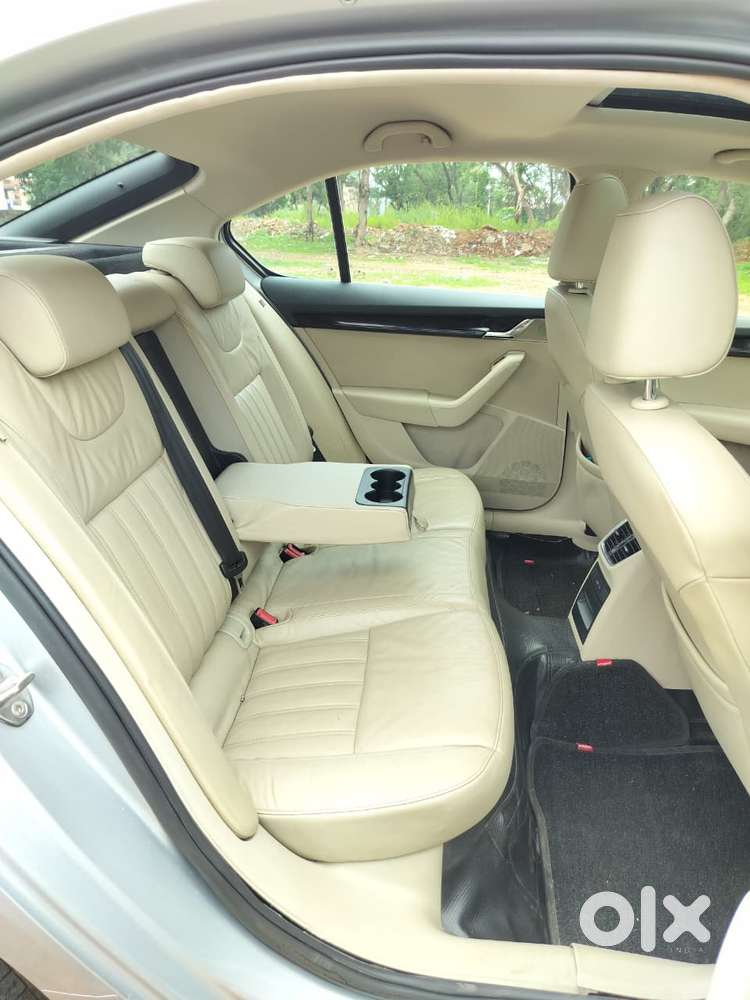 Skoda Octavia 1.8 Tsi Style Plus At, 2017, Petrol