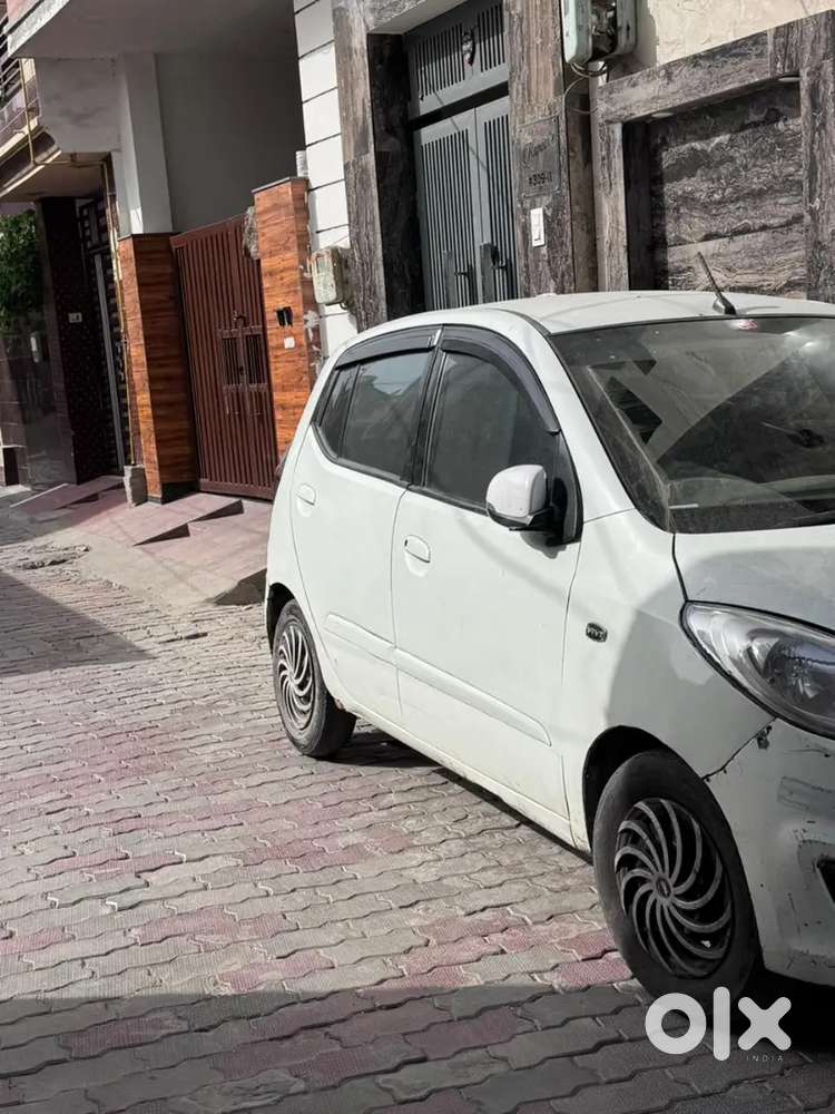 Hyundai I10 2011 Petrol Well Maintained