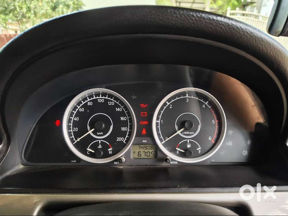 Black Safari Storme Top Model