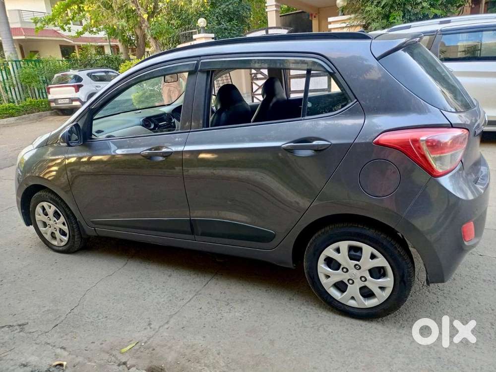 Hyundai Grand I10 Sportz 1.2 Kappa Vtvt, 2016, Petrol