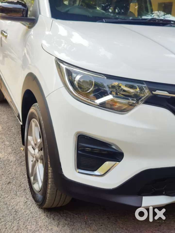 Renault Triber Rxz Easy-r Amt Dual Tone, 2023, Petrol