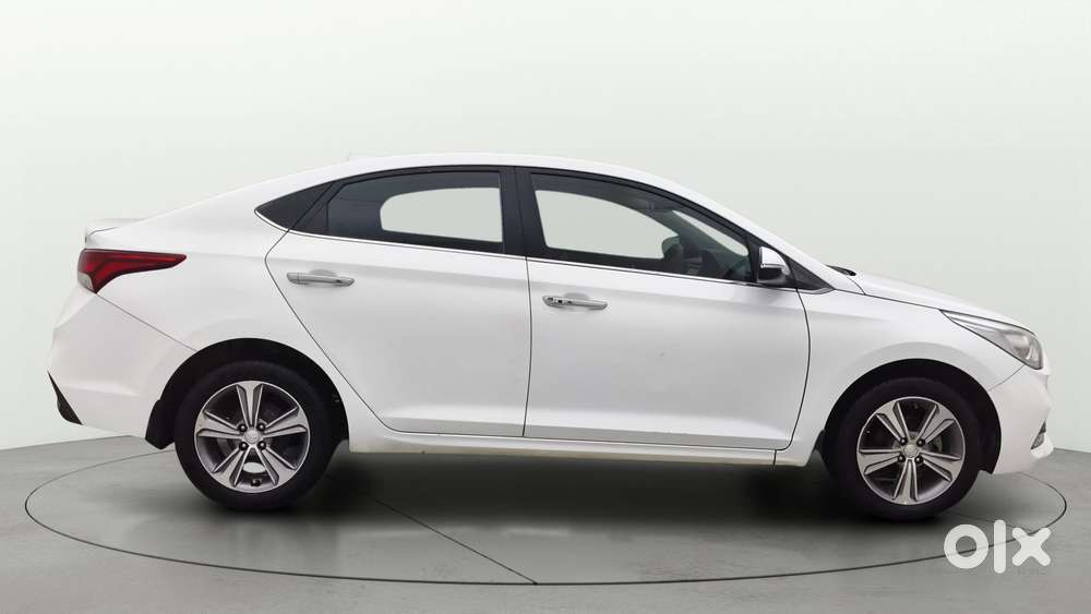 Hyundai Verna 1.6 Sx (o) Vtvt, 2018, Petrol