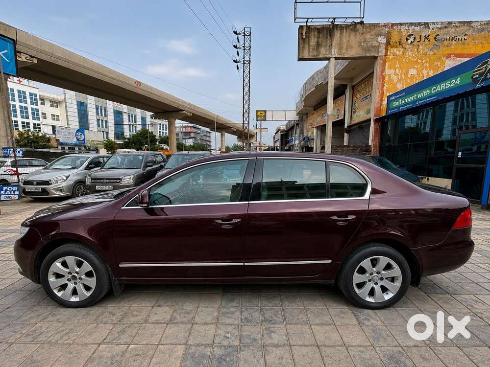 Skoda Superb 1.8 Elegance Tsi At, 2012, Petrol