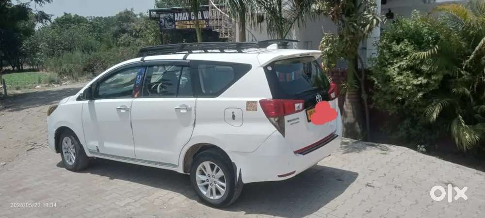 Toyota Innova Crysta 2023