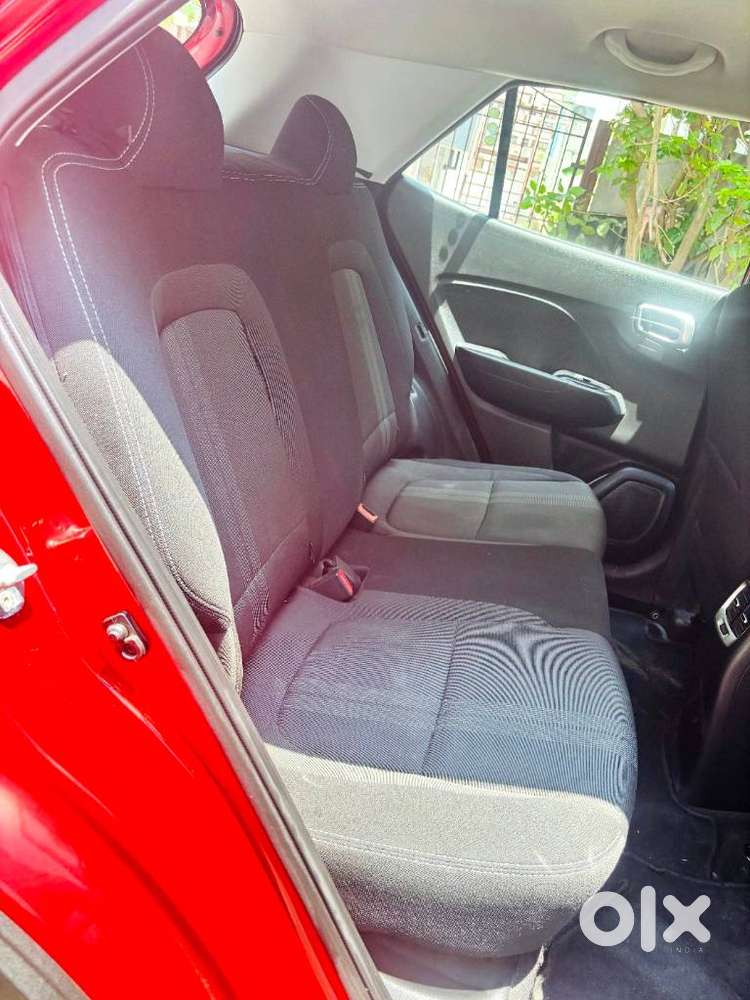 Hyundai Venue S 1.2 Petrol, 2022, Petrol