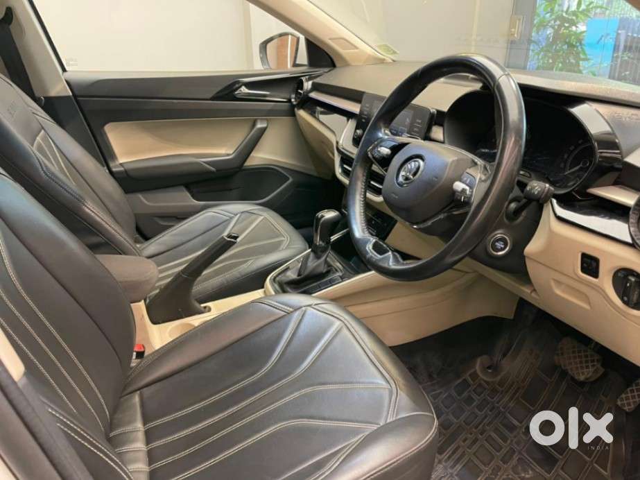 Skoda Slavia Ambition Plus 1.0 Tsi At, 2022, Petrol