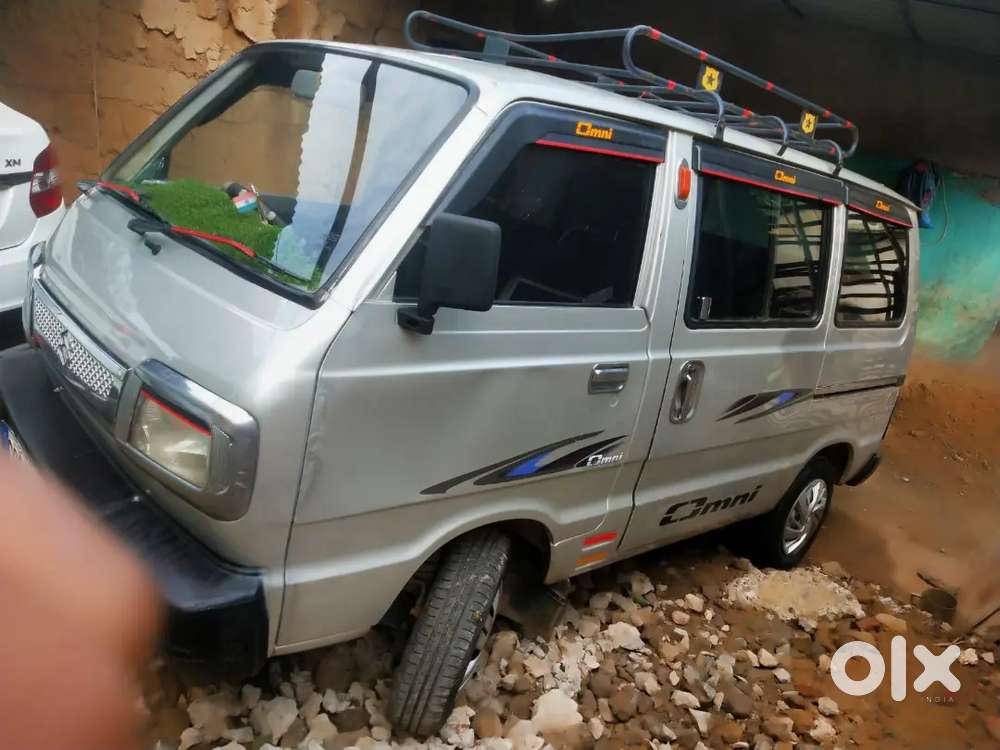 Maruti Suzuki Omni 2017 Petrol Well Maintained