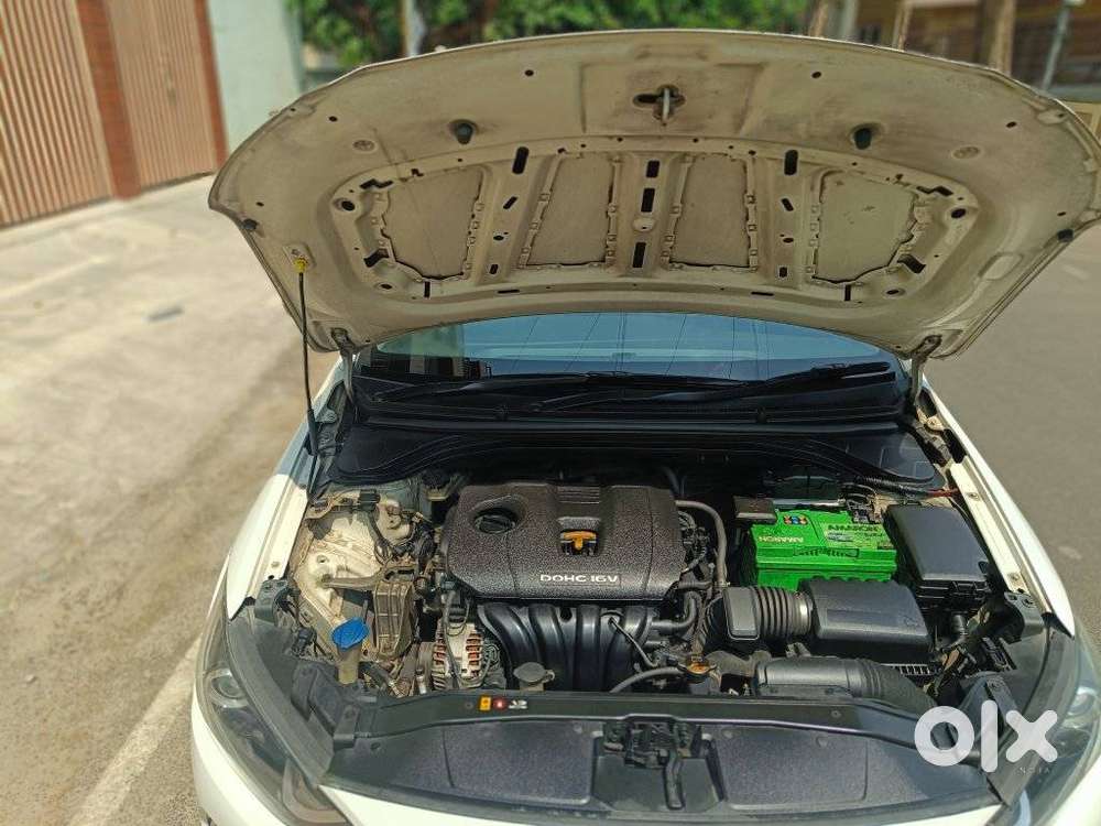 Hyundai Elantra Vtvt Sx At, 2016, Petrol