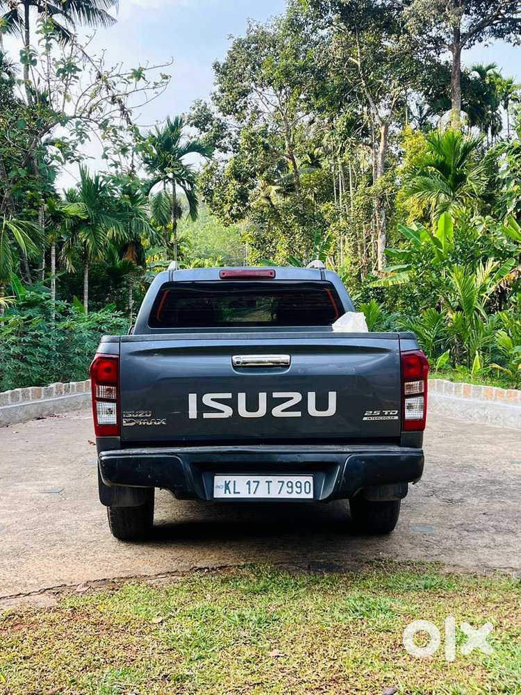 Isuzu D-max V-cross 4x4