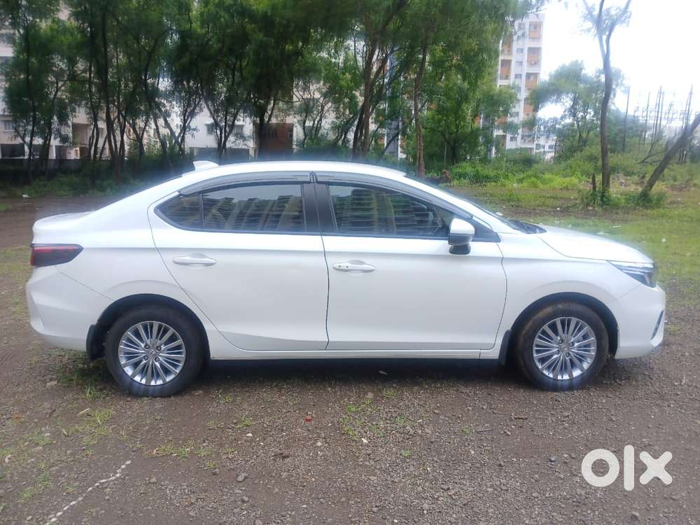 Honda City 1.5 V 5th Gen I-vtec Mt, 2023, Petrol