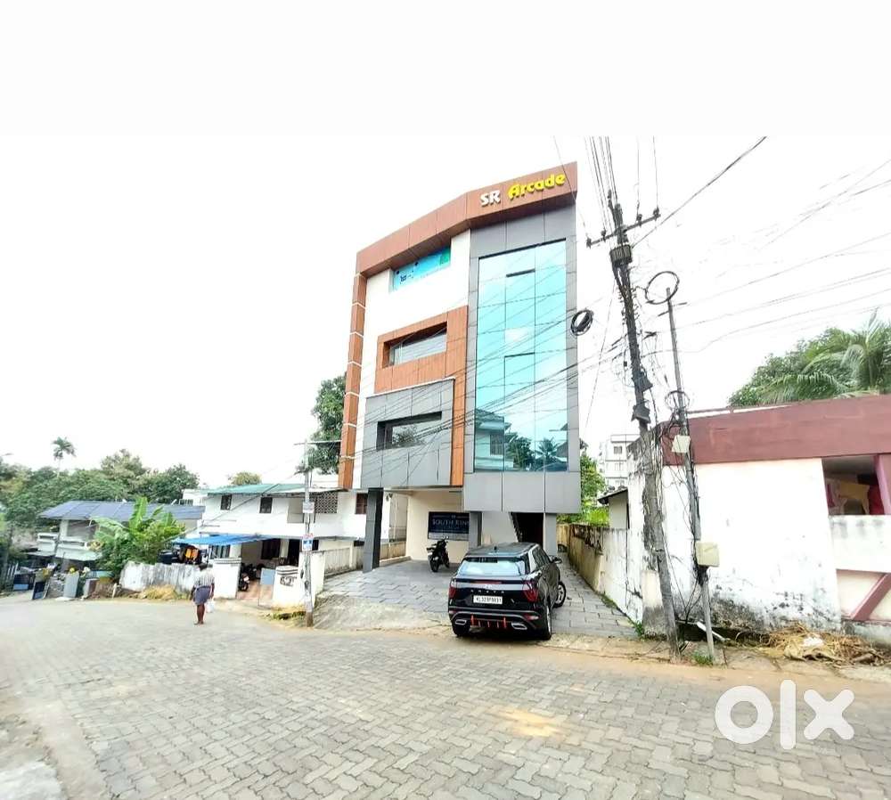 4500 sqft commercial building for sale in kakkanad near civil station