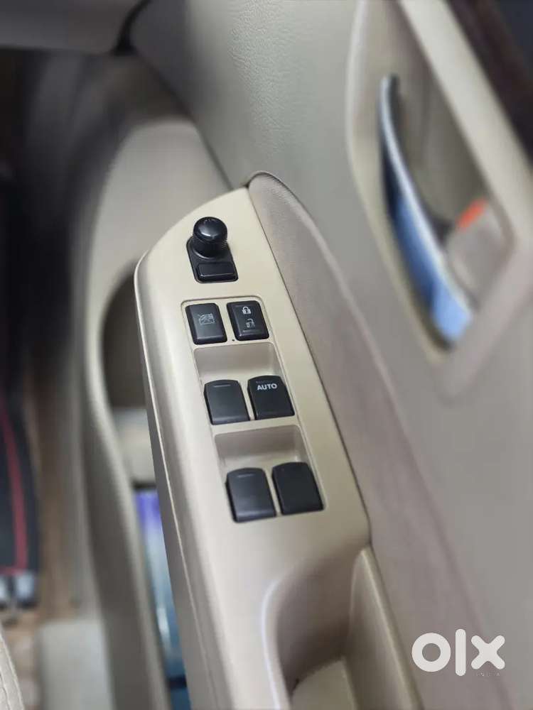 Maruti Suzuki Dzire 2015