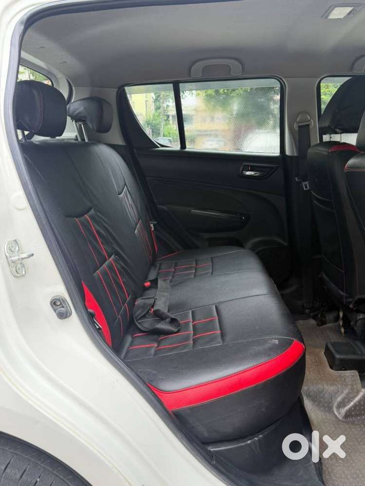 Maruti Suzuki Swift Vxi With Abs, 2015, Petrol
