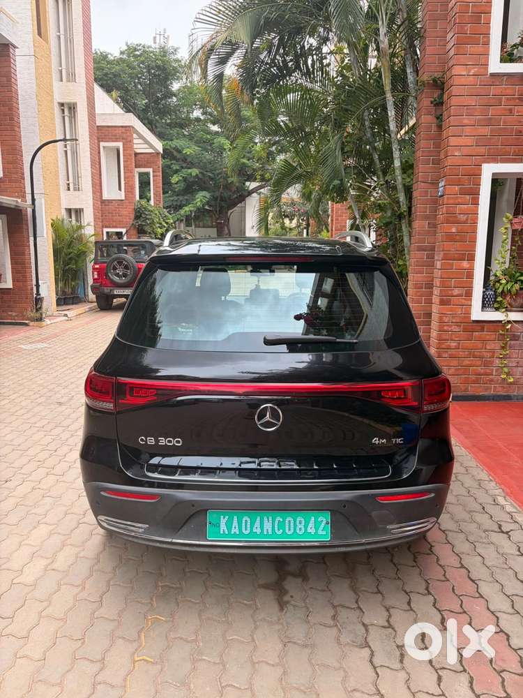 Benz Eqb 300 4 Matic 2033 Model