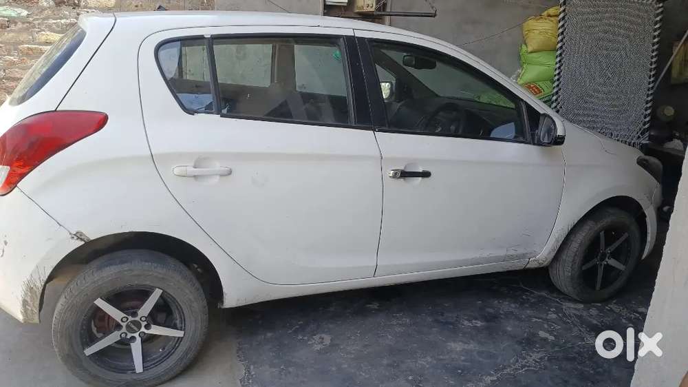 I20 Car 2013 Dsbr Mnth