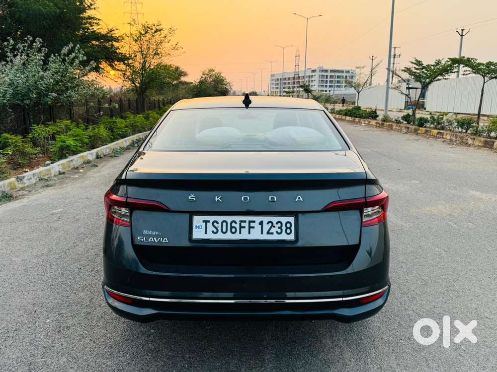 Skoda Slavia Style 1.0l Tsi Mt, 2022, Petrol
