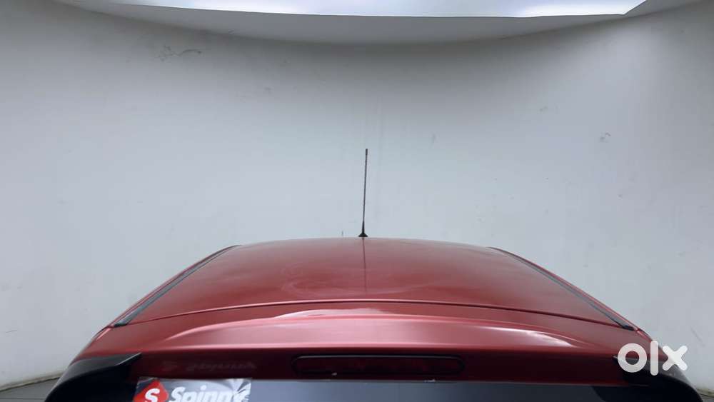 Tata Tiago Xza, 2017, Petrol